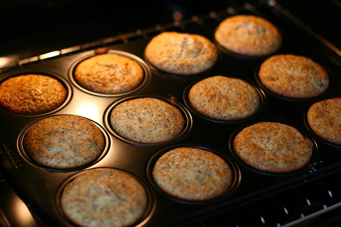 Baking Soda vs Baking Powder: The Difference That Ruins or Saves Your Bake